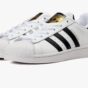 Adidas Women's Superstar Shoes